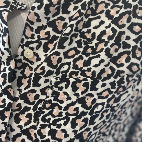 Women’s LOFT Petite Blouse – Black & Tan Animal Print Long Sleeve Top Small - Picture 2 of 6